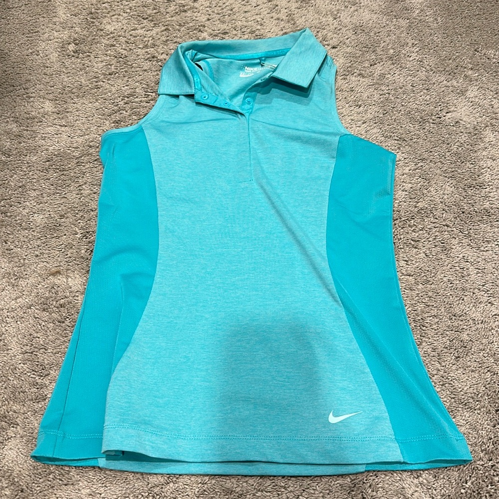 Nike golf tank